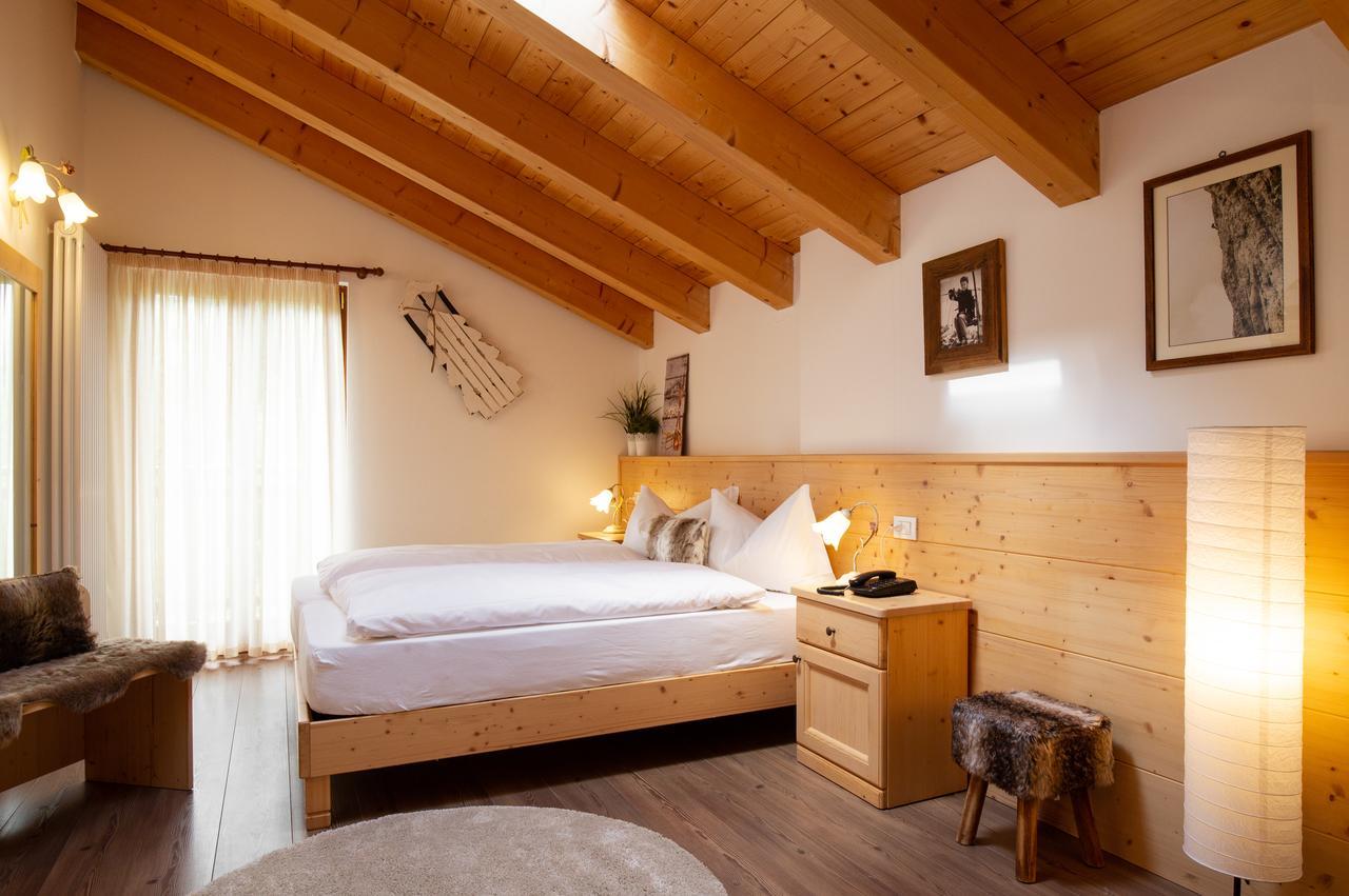 Hotel Chalet Giasenei Sagron Mis Ngoại thất bức ảnh